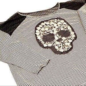 Lace-Embellished Skull Top—SIZE 1X
